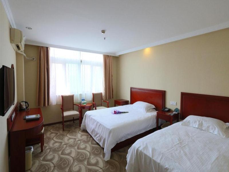 Greentree Inn Shanghai Pudong Airport Huaxia East Road Railway Station Shell Hotel Exterior foto
