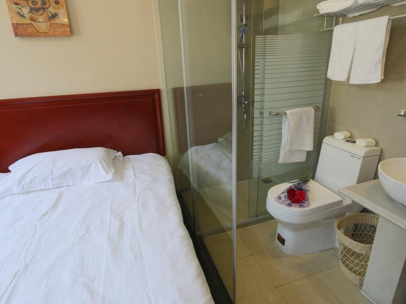 Greentree Inn Shanghai Pudong Airport Huaxia East Road Railway Station Shell Hotel Exterior foto
